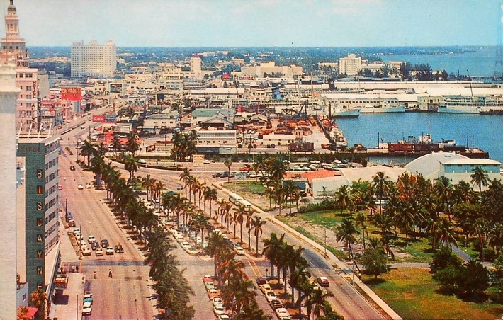 Birdseye View of Biscayne Boulevard in Miami Florida Looking North 